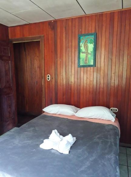 Hostel California Monteverde Buitenkant foto